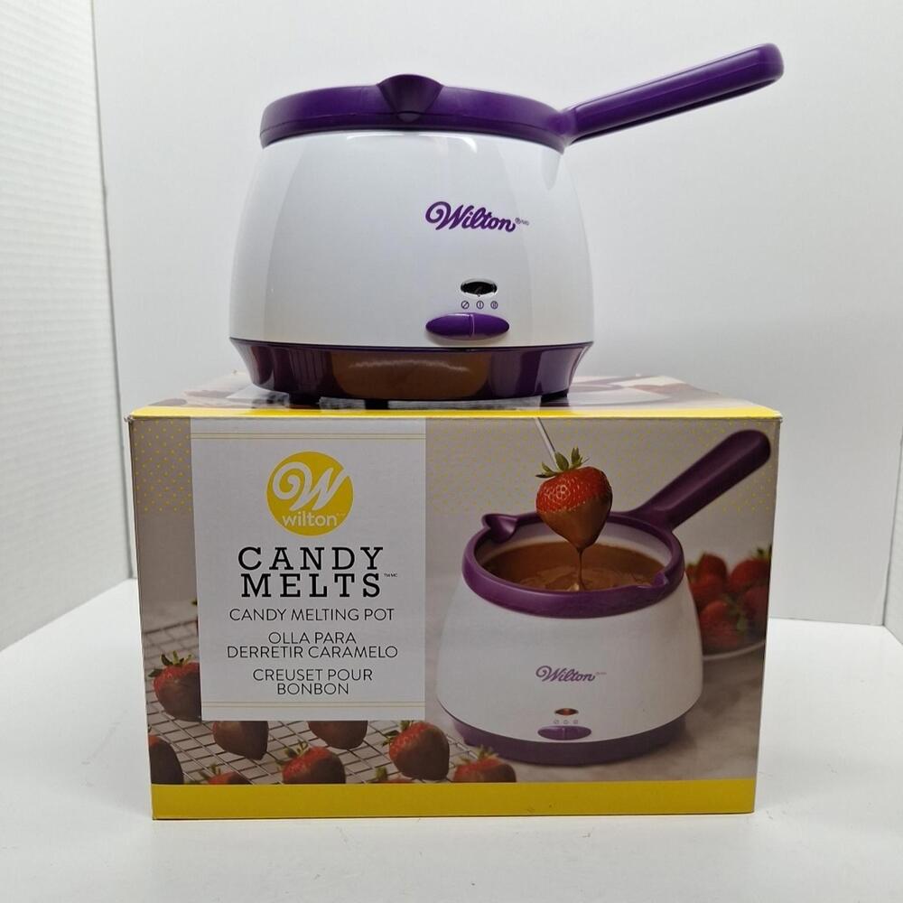 Wilton Candy Melts Candy And Chocolate Melting Pot, 2.5 Cups.
